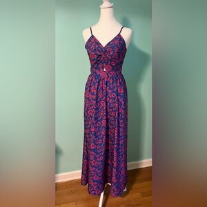 Floral print knotted maxi dress. Size Medium